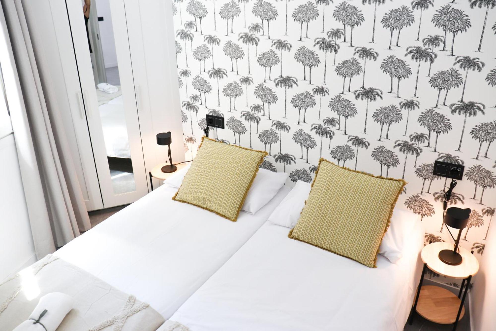 Torre Lll Apartment Torremolinos Bagian luar foto